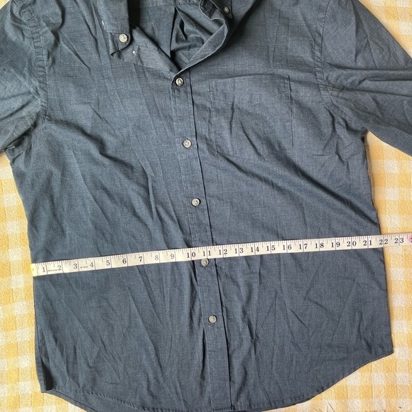 Old Navy Slim Fit Denim Button Down - Picture 5 of 7